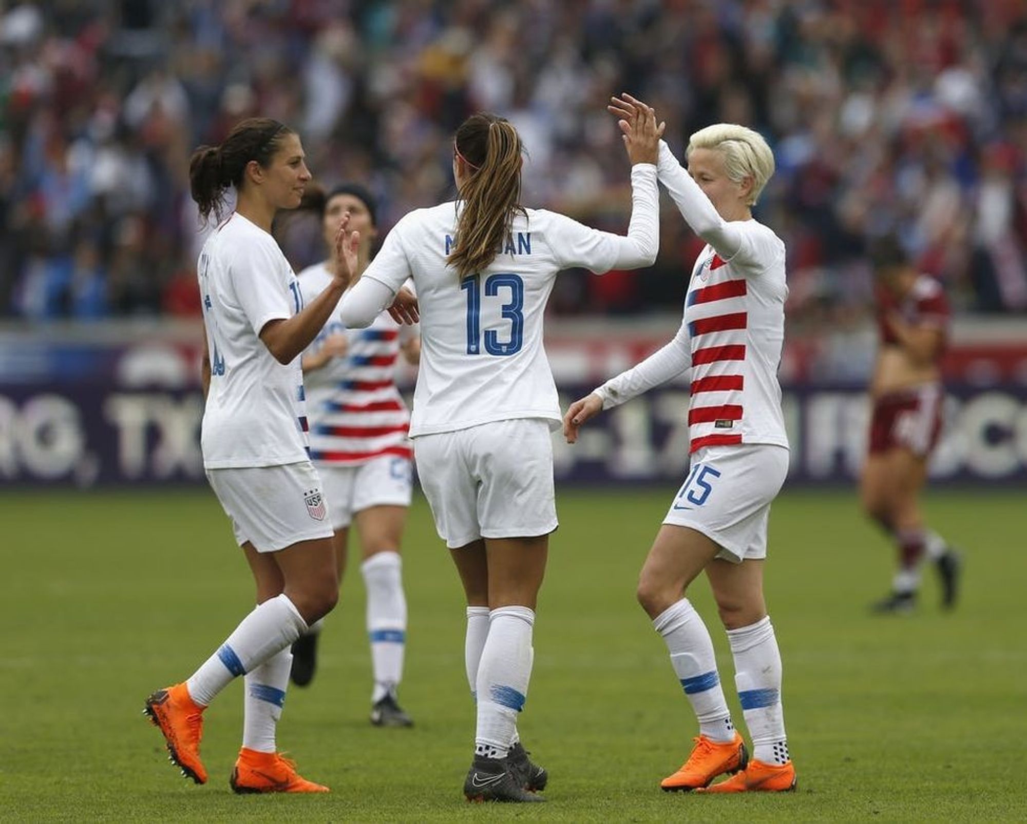 The Us Womens Soccer Team Is Suing For Equal Pay Brit Co