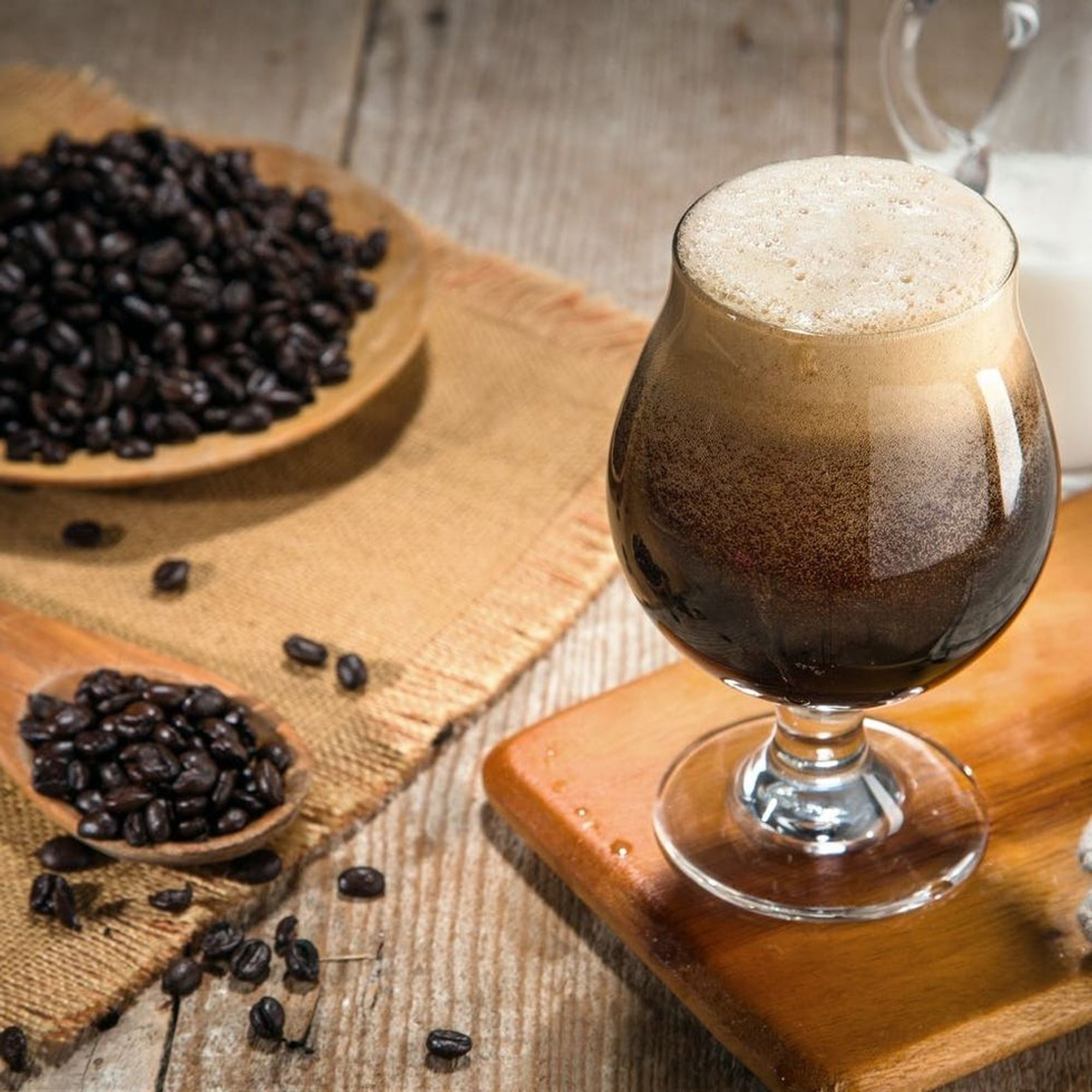 Why Nitro Coffee Could Be the Healthy Buzz You’re Looking For Brit + Co