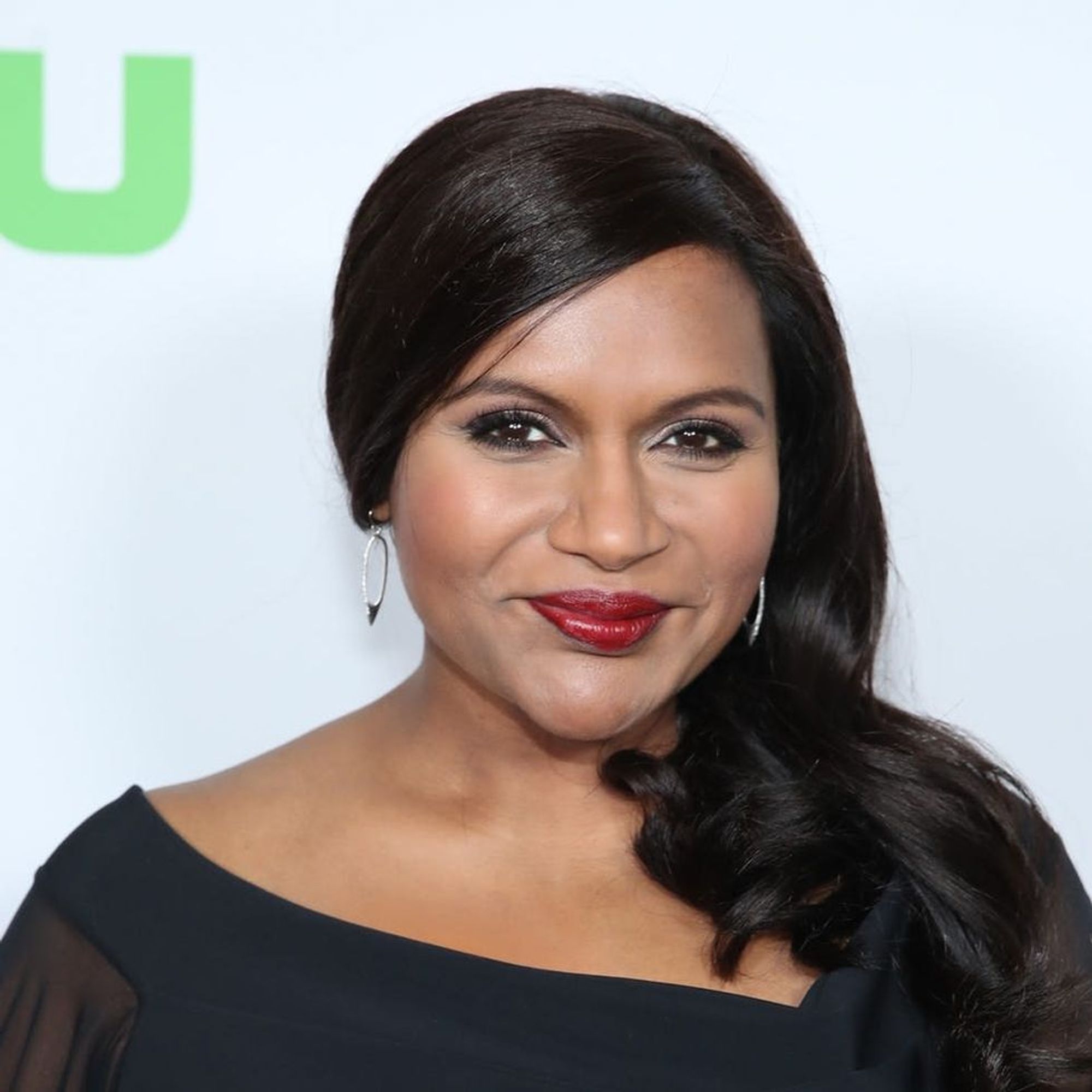 Mindy Kaling’s Co Stars Reportedly Just Spilled The Beans