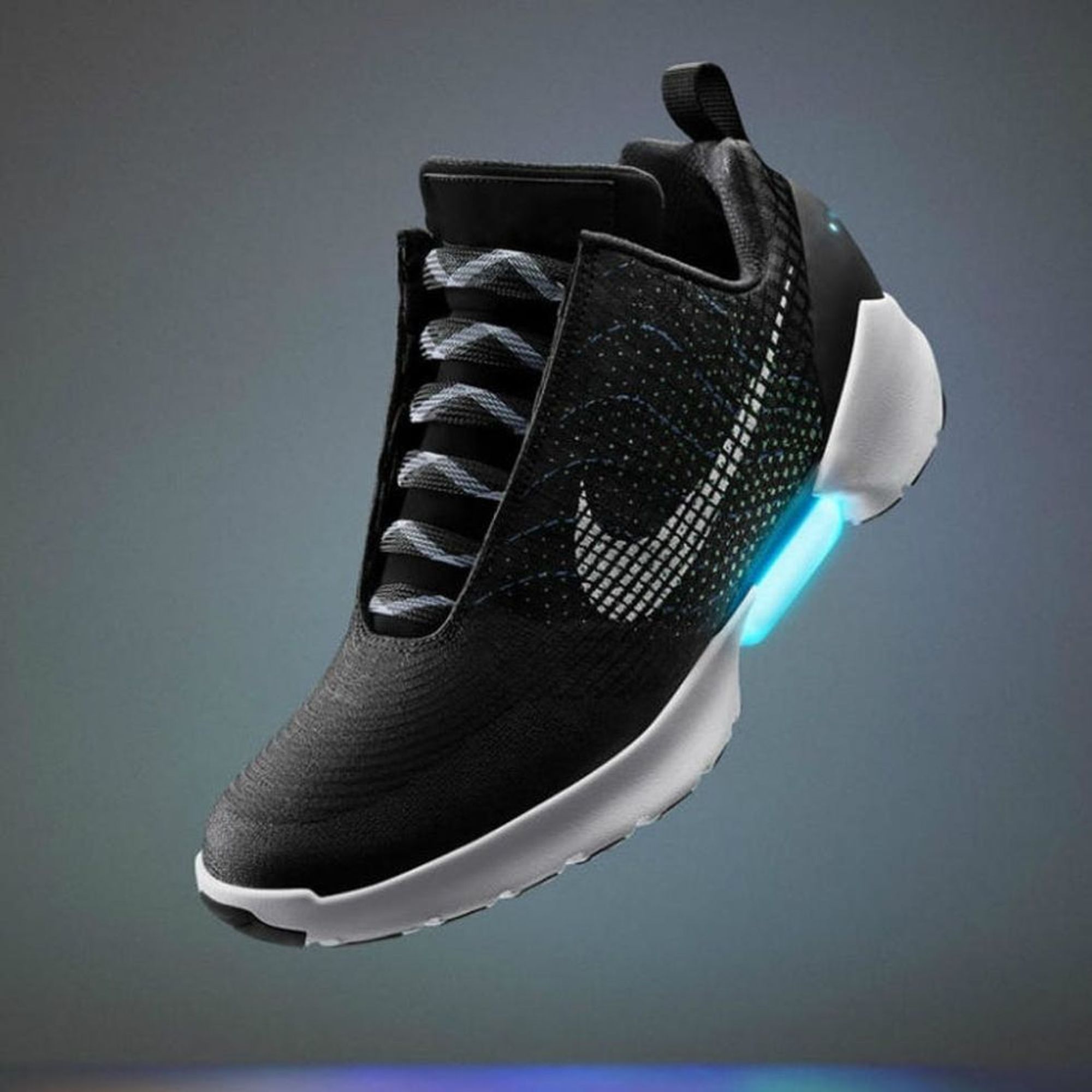 nike shoes with laces