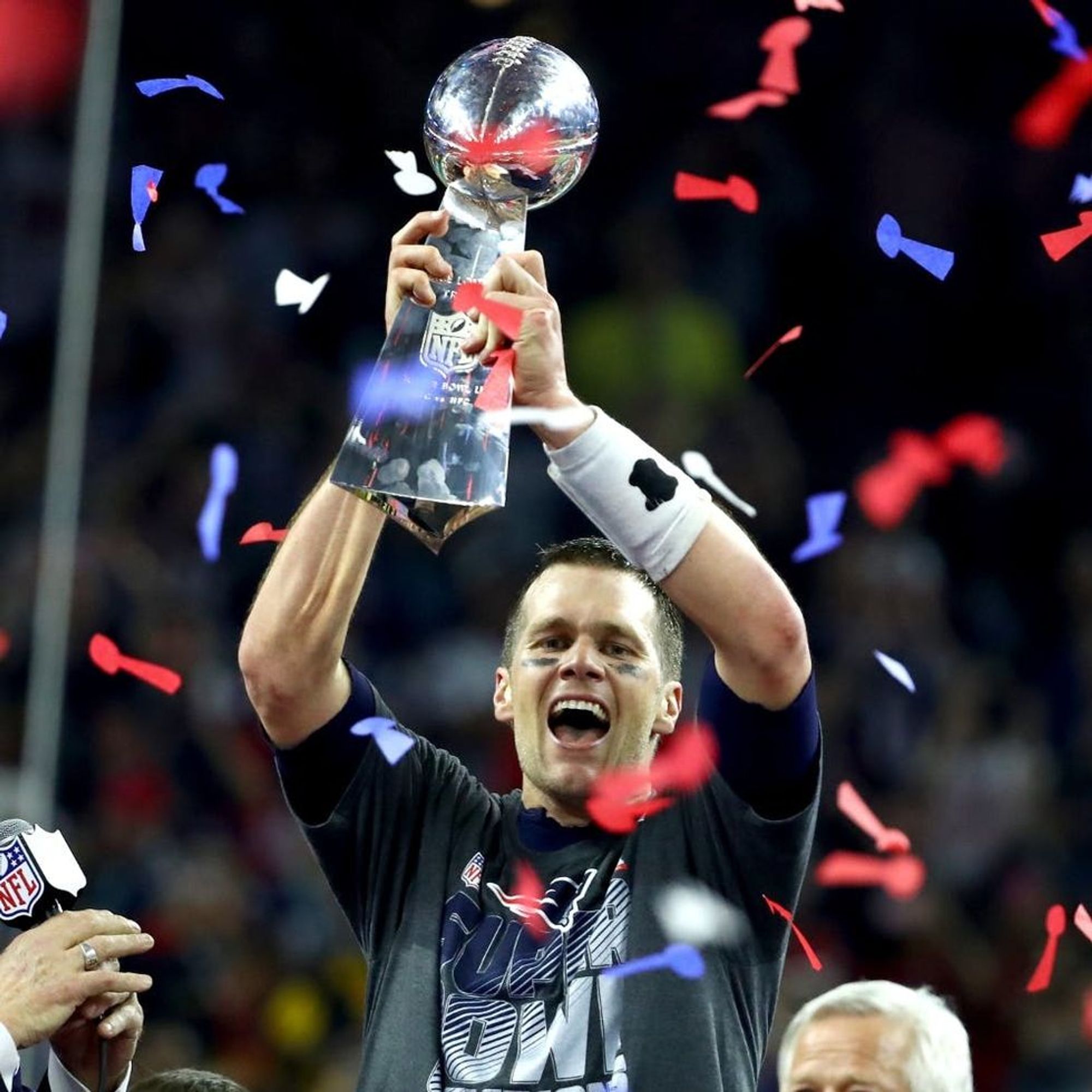 Tom Brady Dedicated His Super Bowl Win to His Mom Who’s Undergoing ...