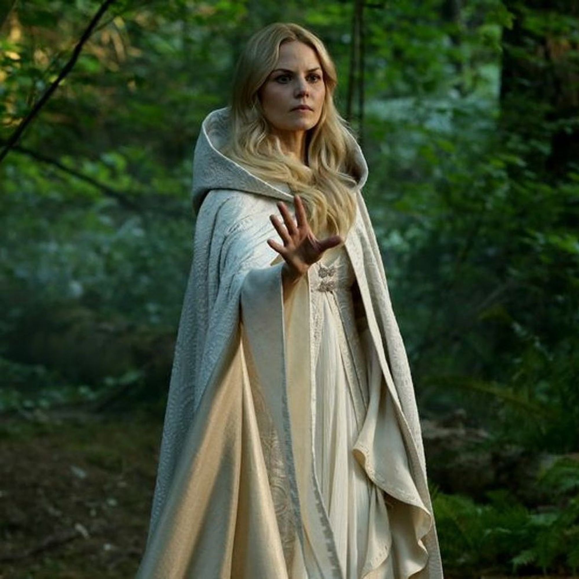 Once Upon a Time Might Be in Trouble As Jennifer Morrison ...