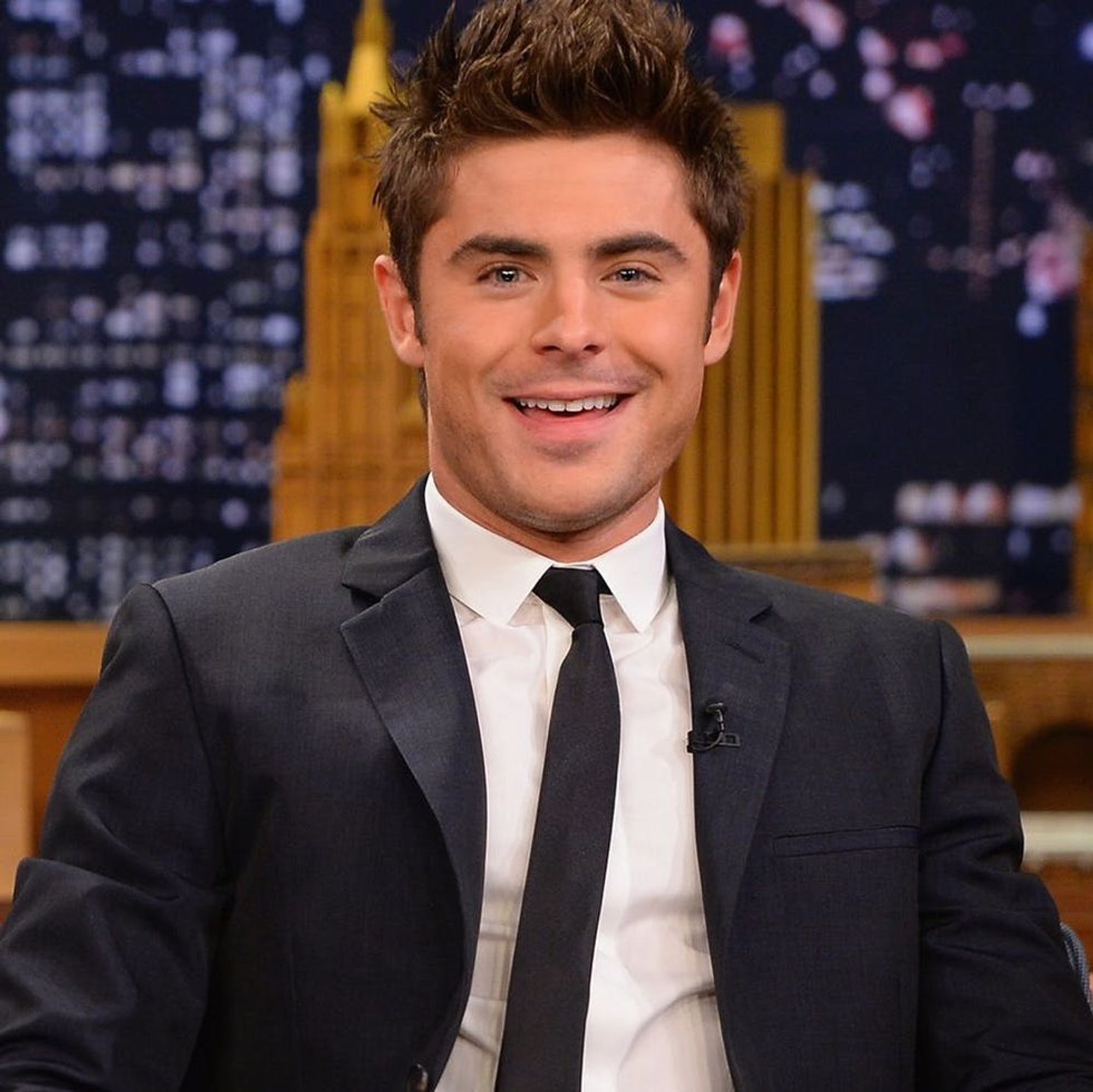 Zac Efron Is Trying to Make Crimped Hair a Thing Again - Brit + Co