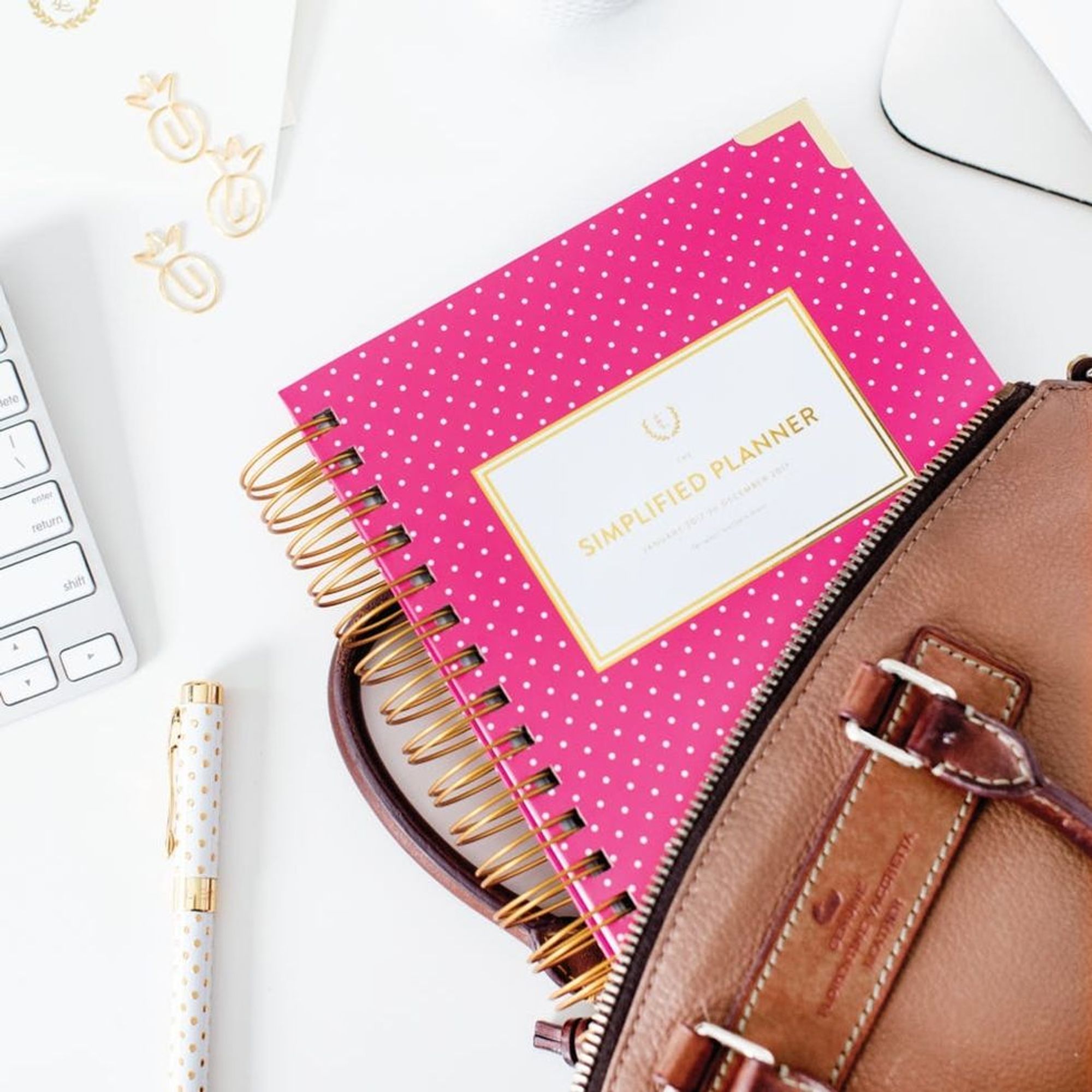 13 of the Prettiest BacktoSchool Planners to Pick Up NOW Brit + Co