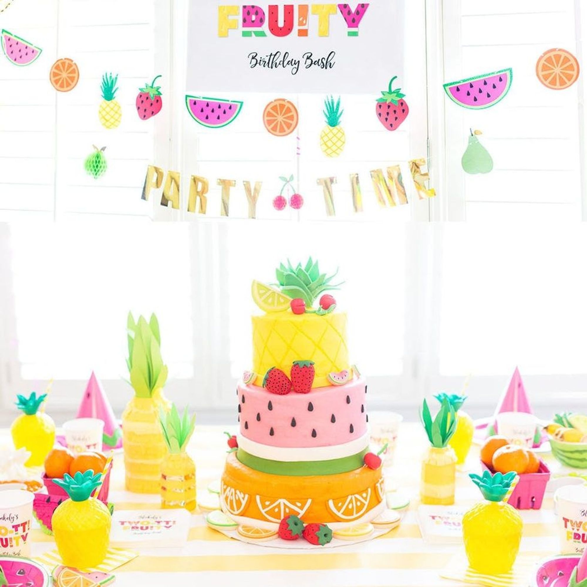 17 Super Cute Themes for Your Kid’s Next Birthday Party - Brit + Co