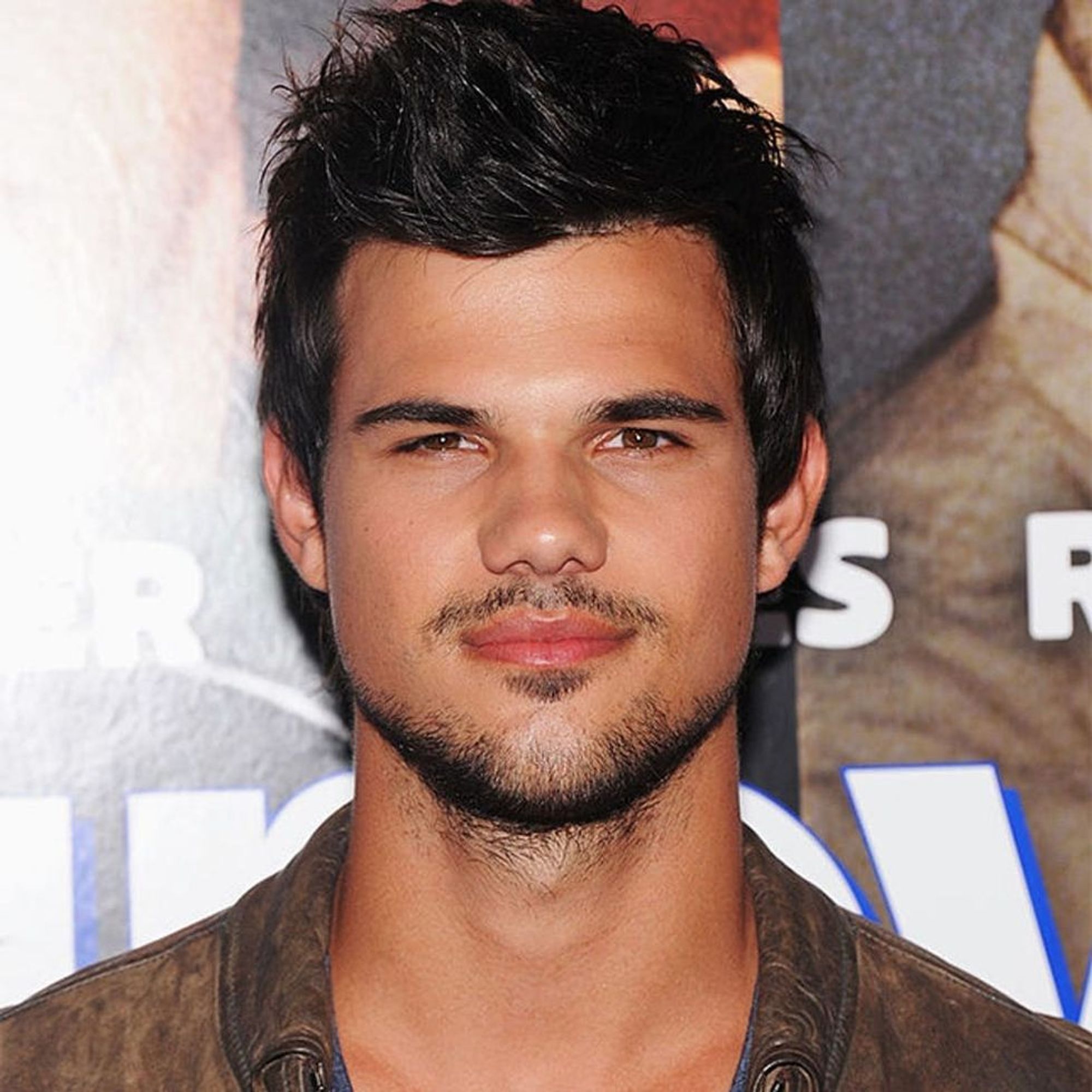 Taylor Lautner social media presence