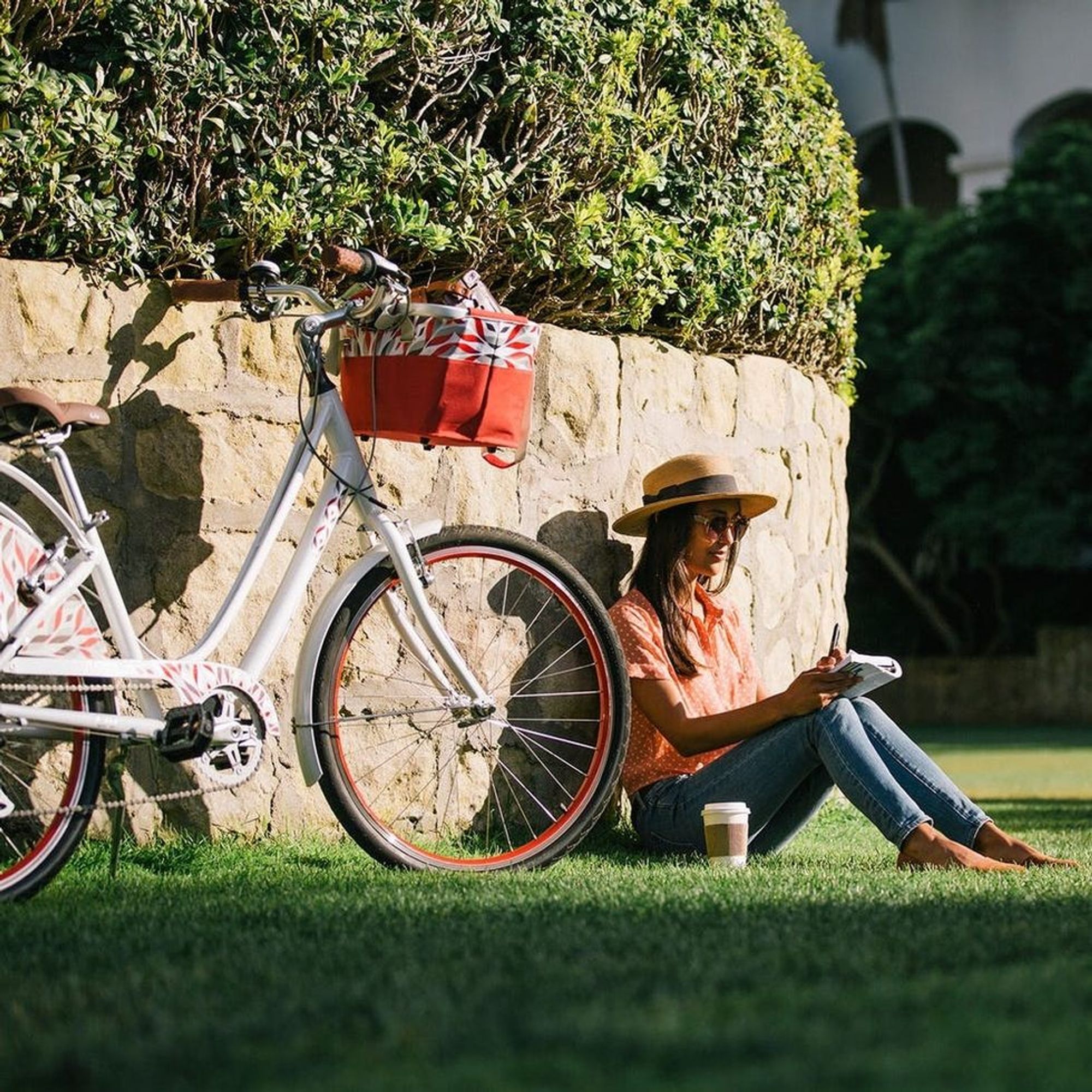 9 Trendy Bicycles to Ride on Bike to Work Day Brit + Co