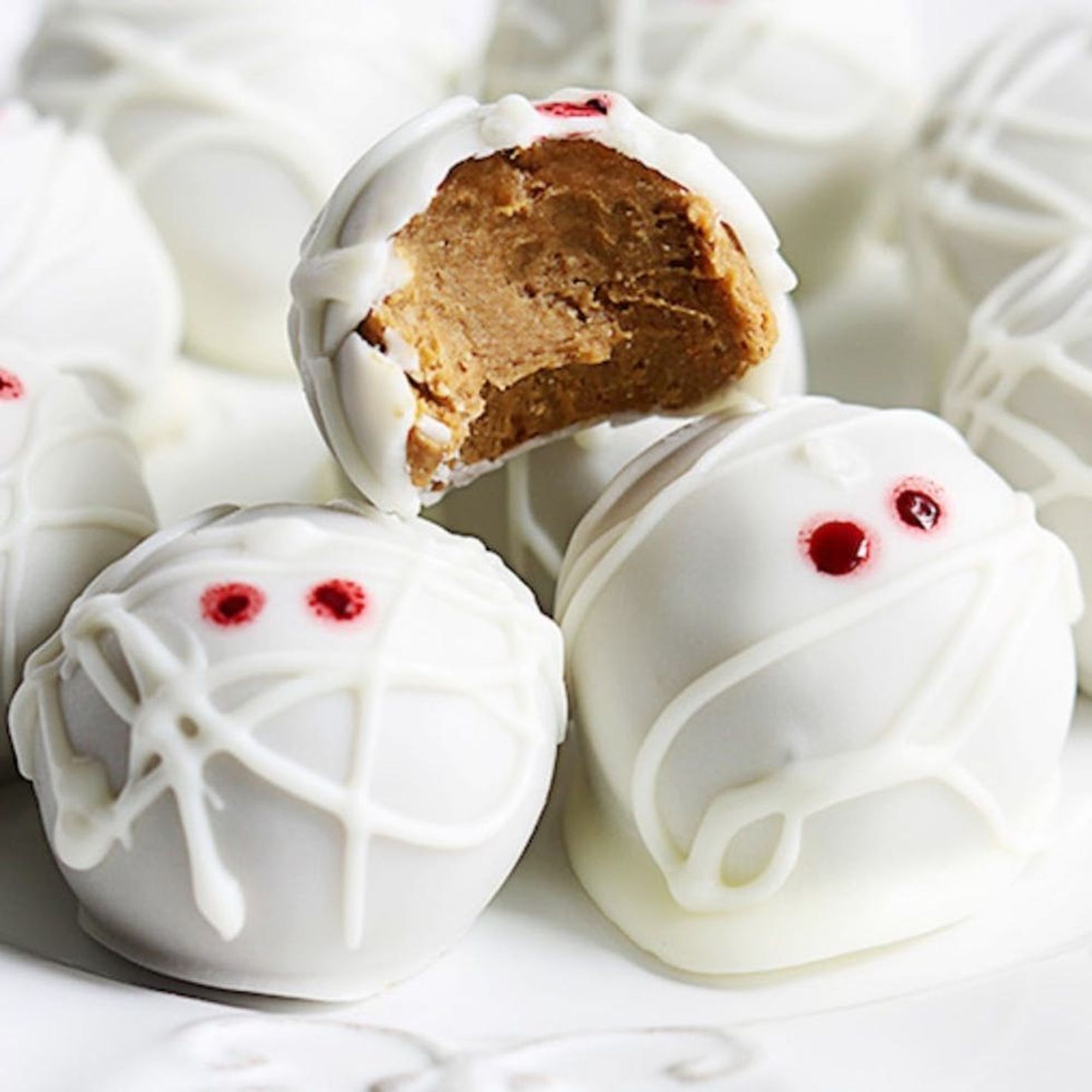 35 Frightfully Easy No Bake Halloween Treat Recipes Brit Co