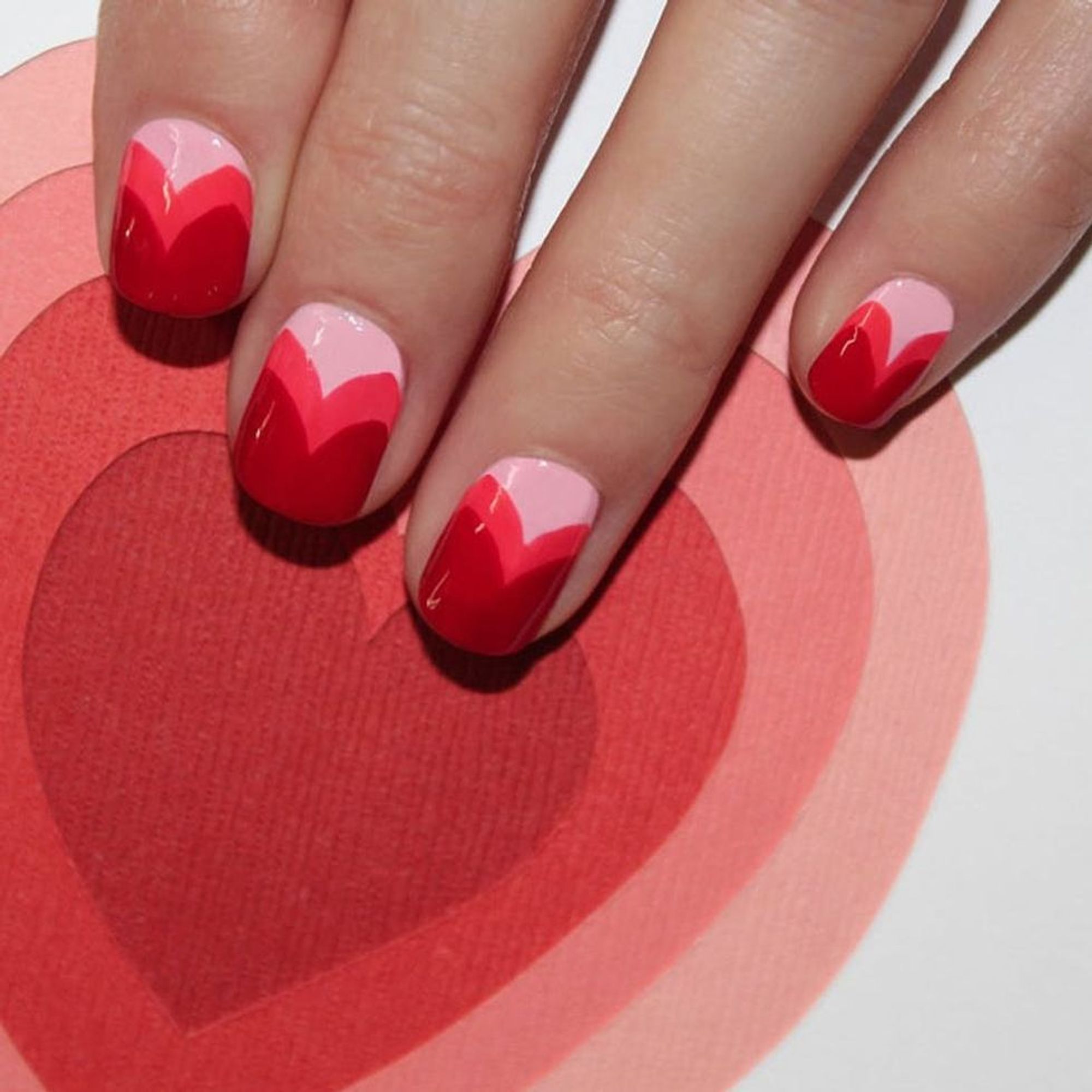 16 Valentine’s Day Nail Art Designs You’ll Heart - Brit + Co