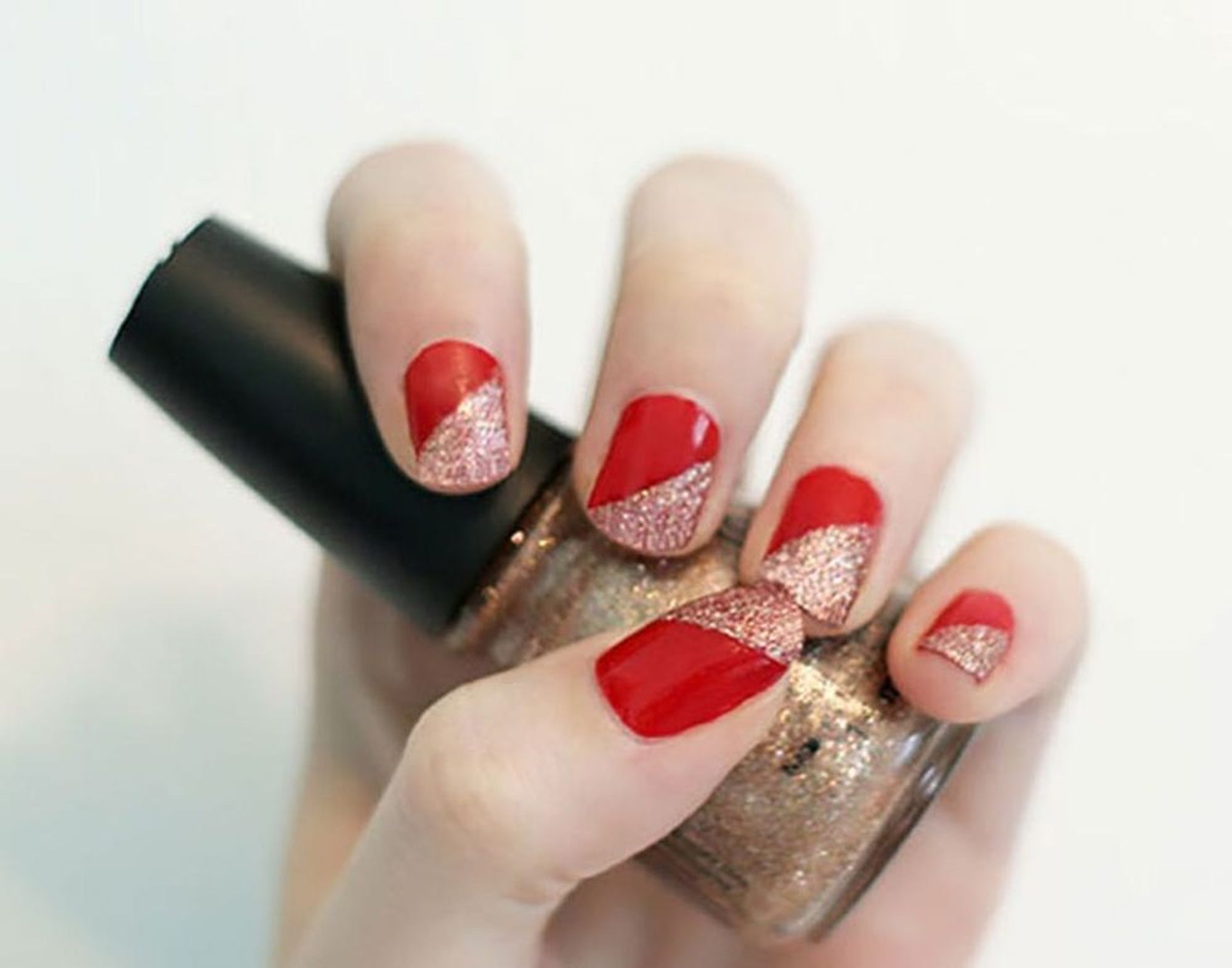 Ho Ho Holiday Nail Art! These are the 25 Classiest Designs Around ...