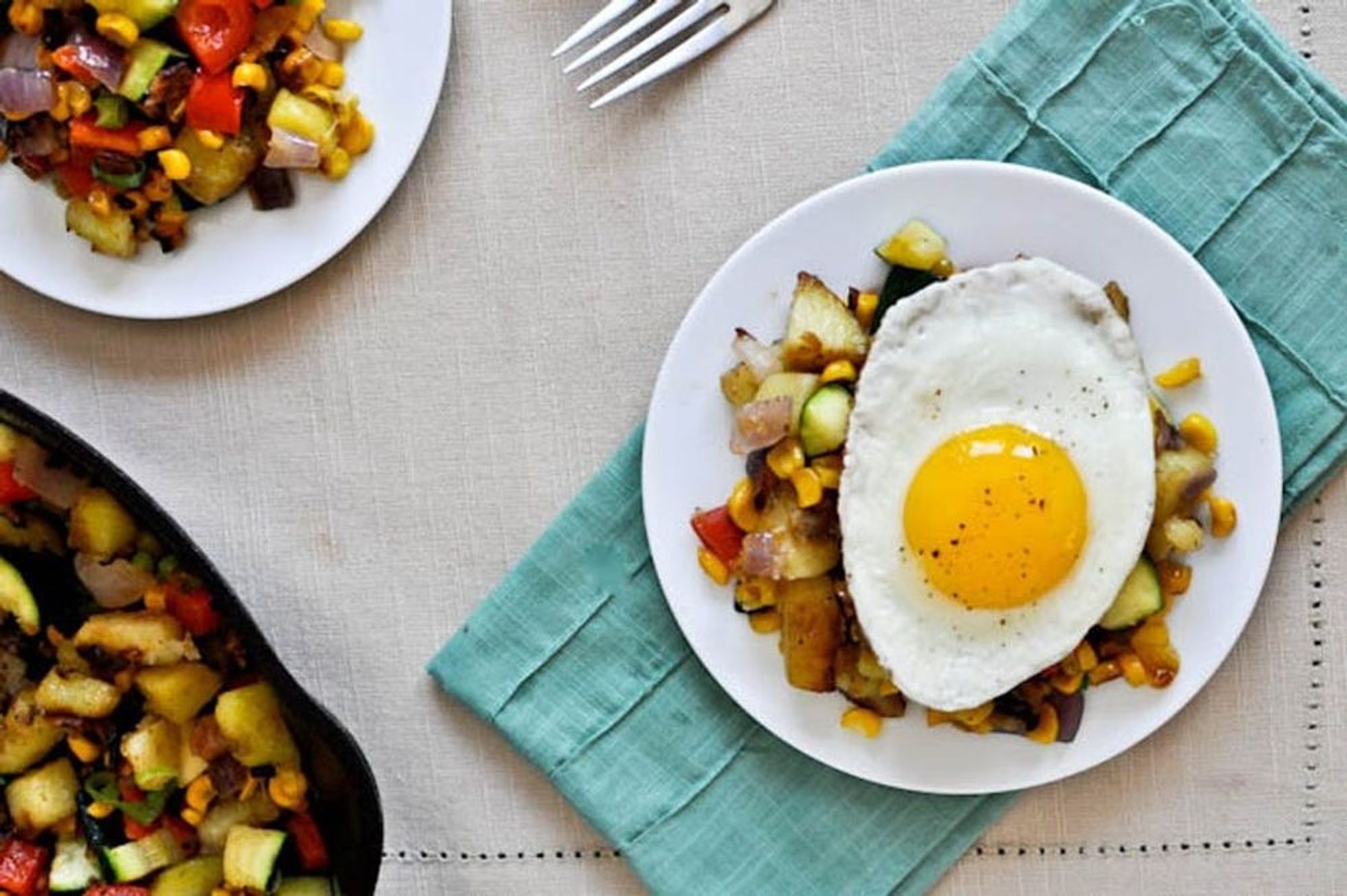 25-protein-packed-breakfast-hash-recipes-brit-co