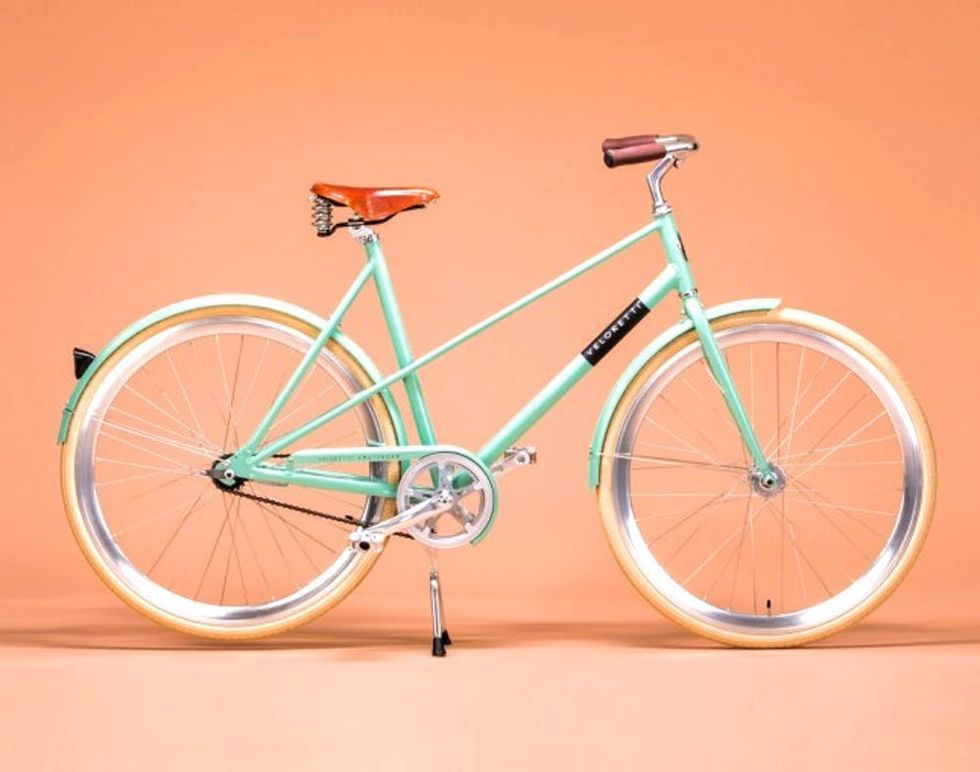 turquoise cruiser bike