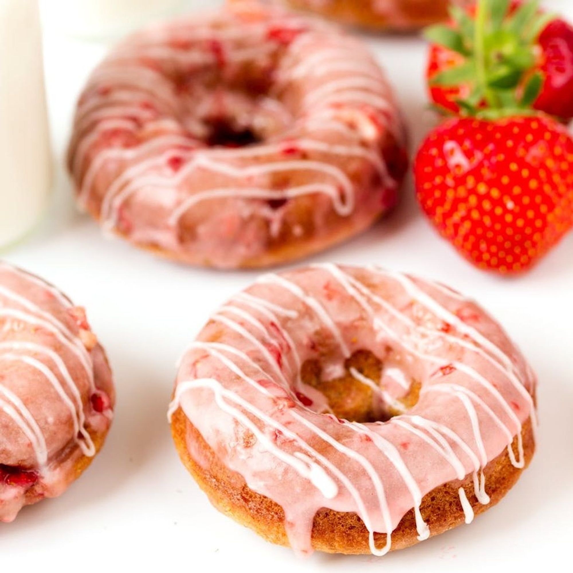 How to Make Healthy(er) Strawberry Donuts for National Donut Day Brit