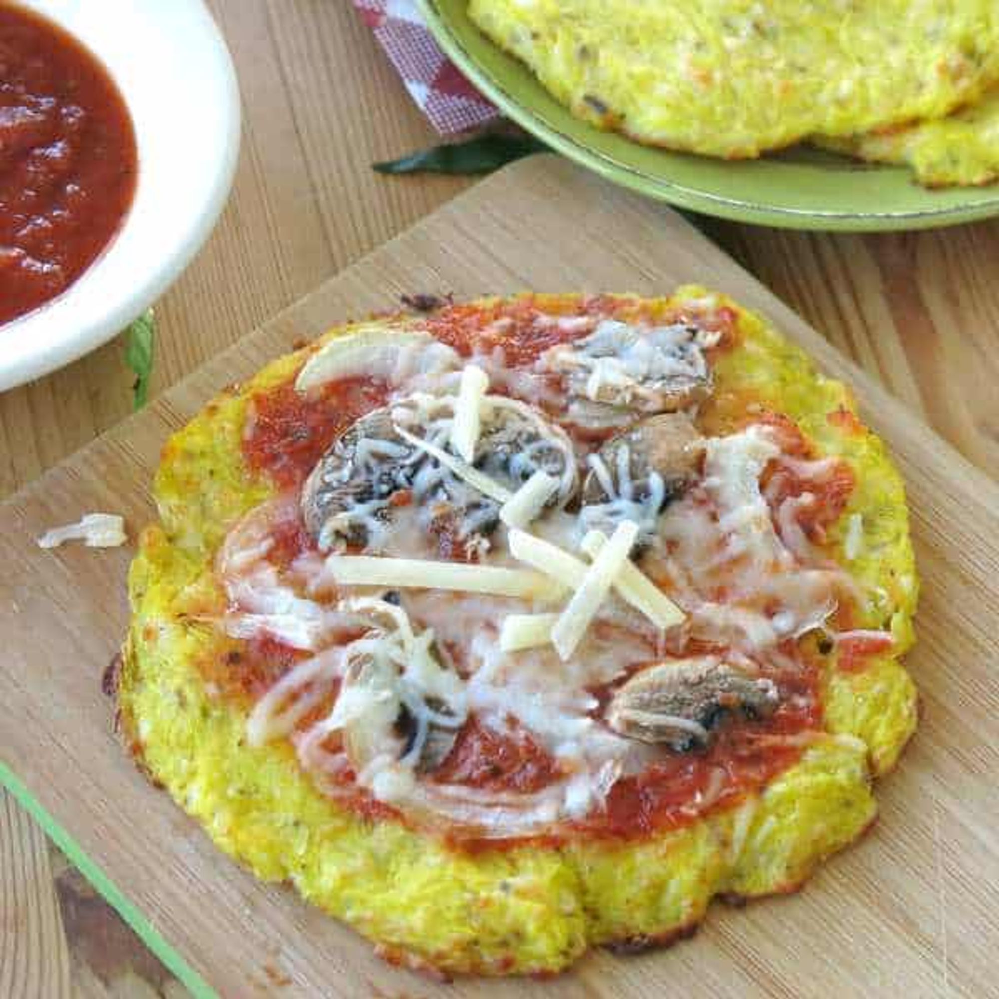 Spaghetti Squash Pizza Crust Recipe The DinnerMom My Recipe Magic