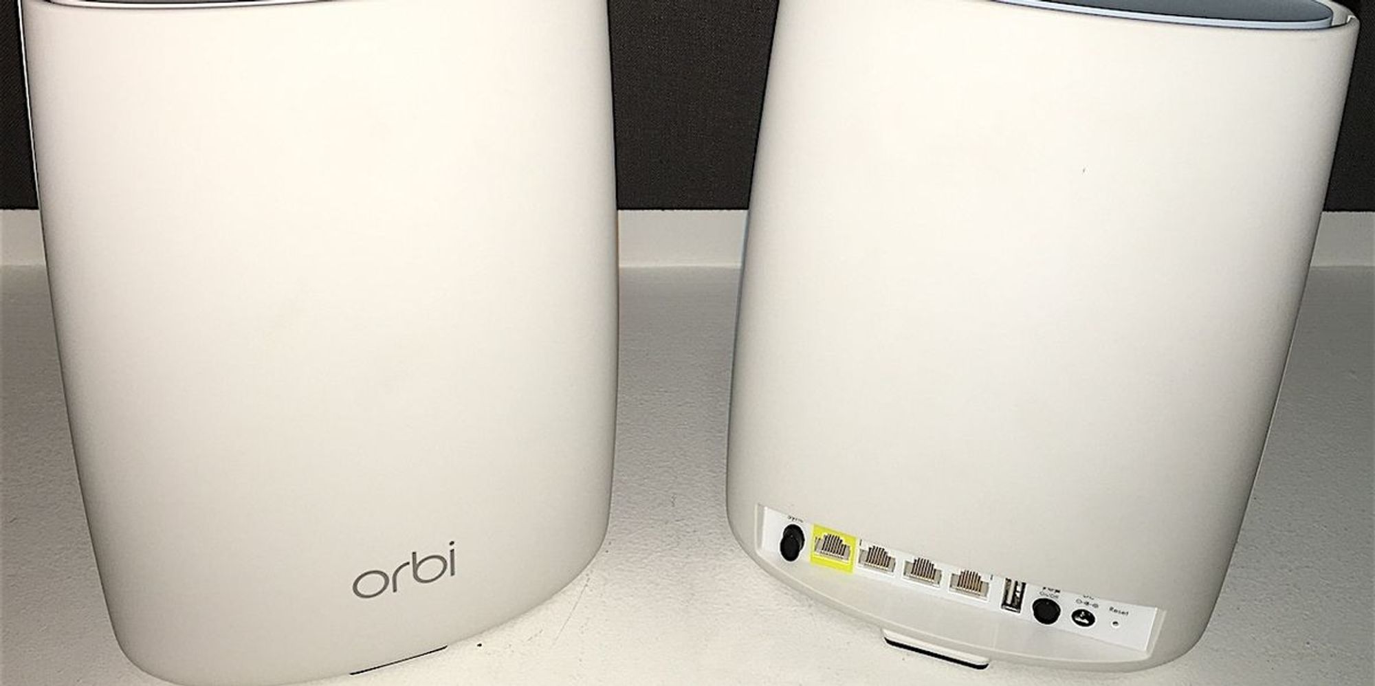 Review Netgear Orbi Router Buries WiFi Dead Zones in Homes Gearbrain