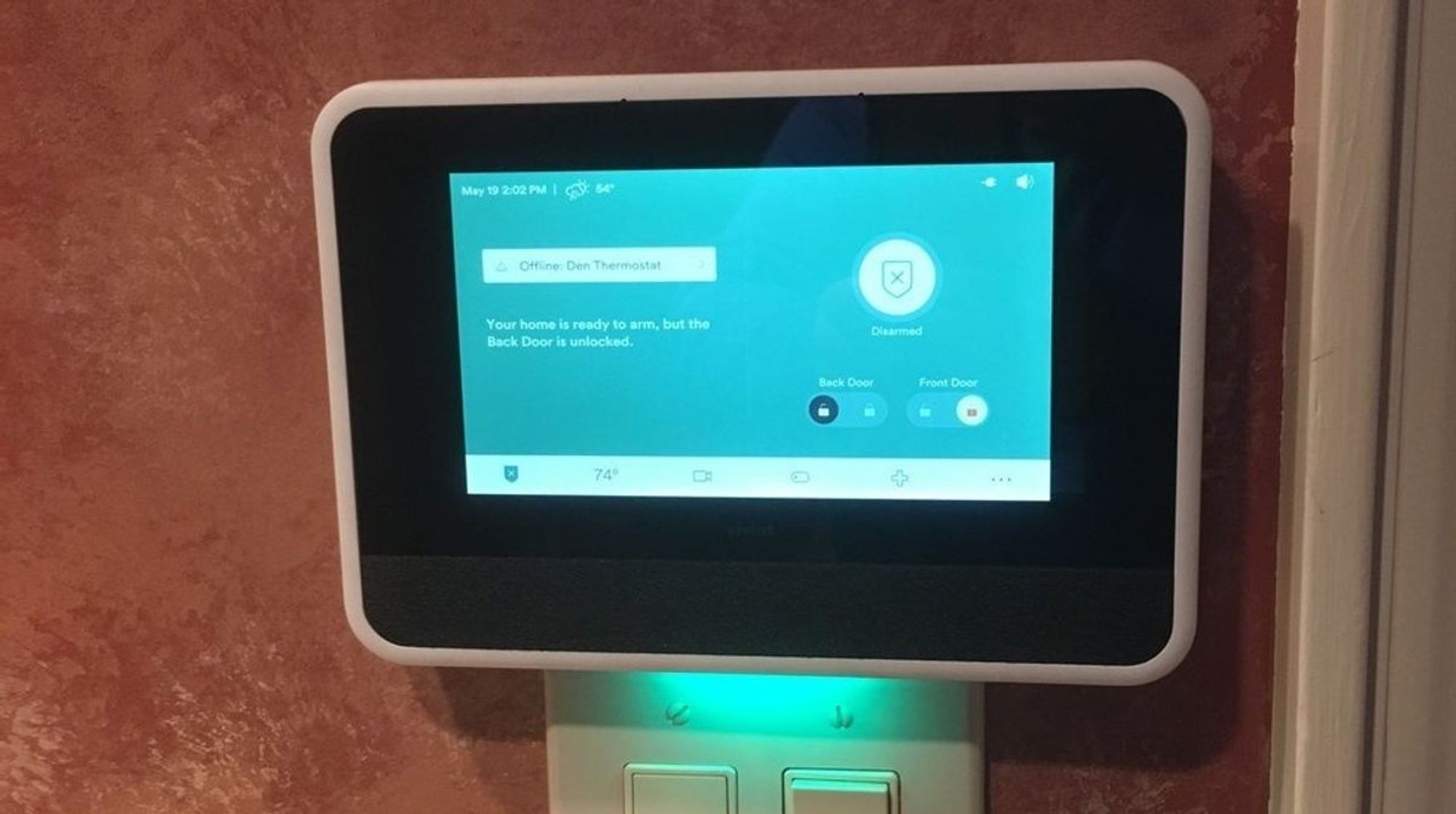 Review Vivint Smart Home, A Premiere Home Security System - Gearbrain