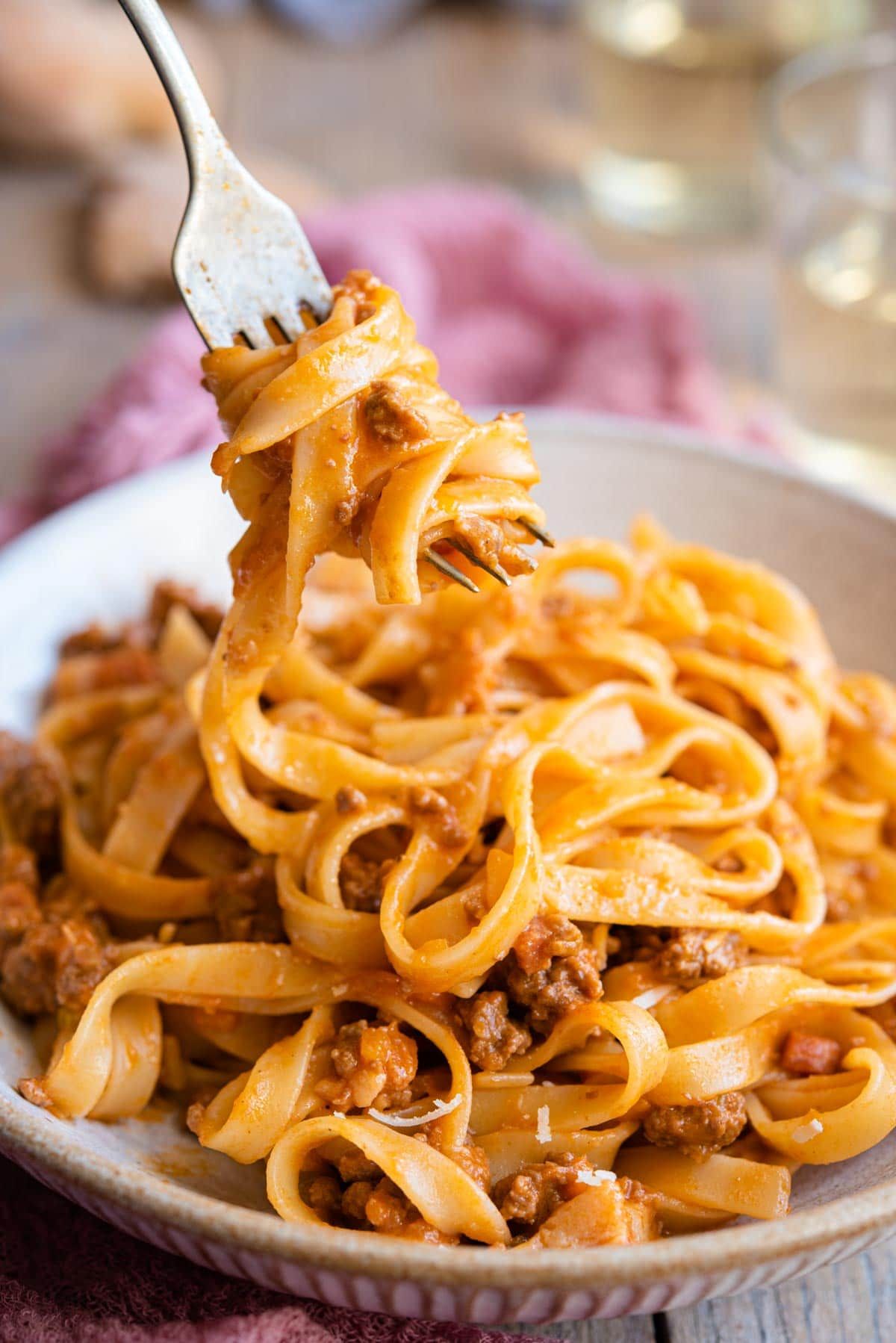 Authentic Bolognese Sauce (Ragu Alla Bolongese) - Inside The Rustic ...