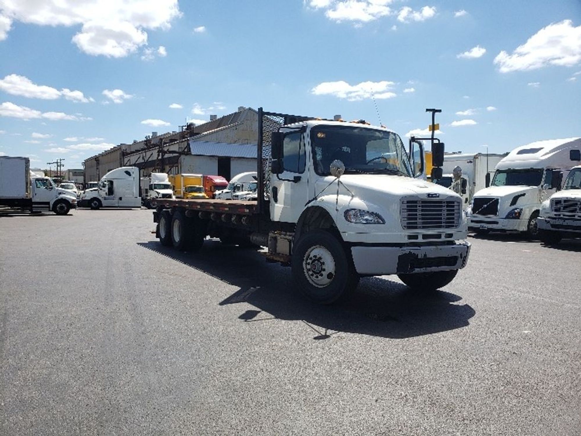 Used 2014 Freightliner Truck Flatbed Truck - Unit 708246 - Penske Used ...