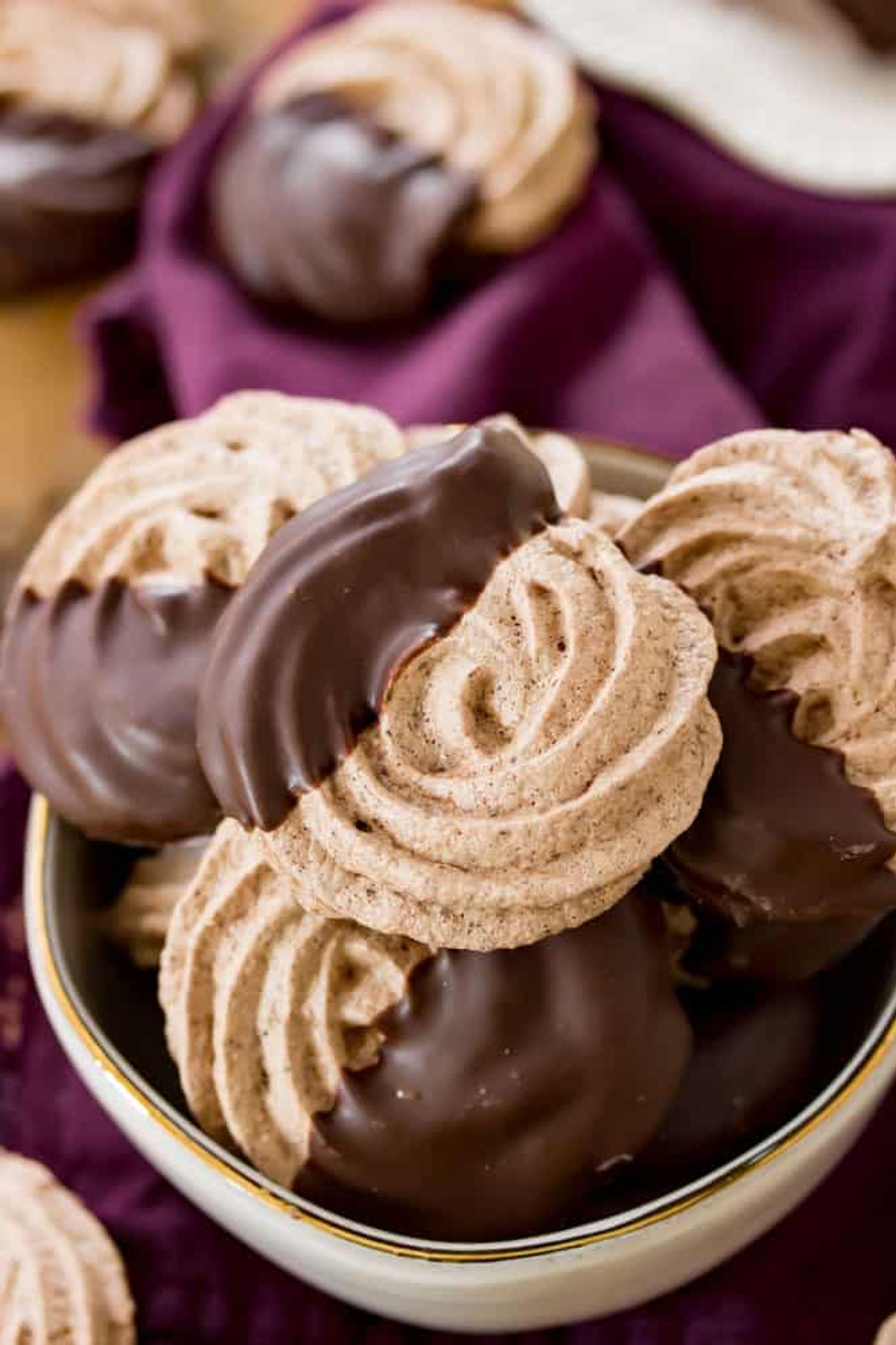 Chocolate Meringue Cookies | The Recipe Critic - My Recipe Magic