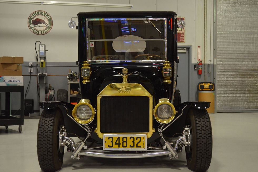 Not All Early Ford Hot Rods Are Tbuckets Check Out this 1915 Ford