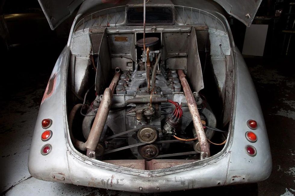 1934 Tatra T77 restoration