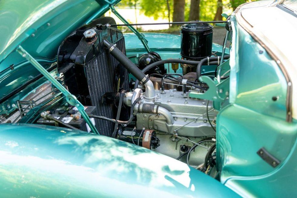 Haul awards and admiration in this ultrarare 1946 Hudson Super Six Cab