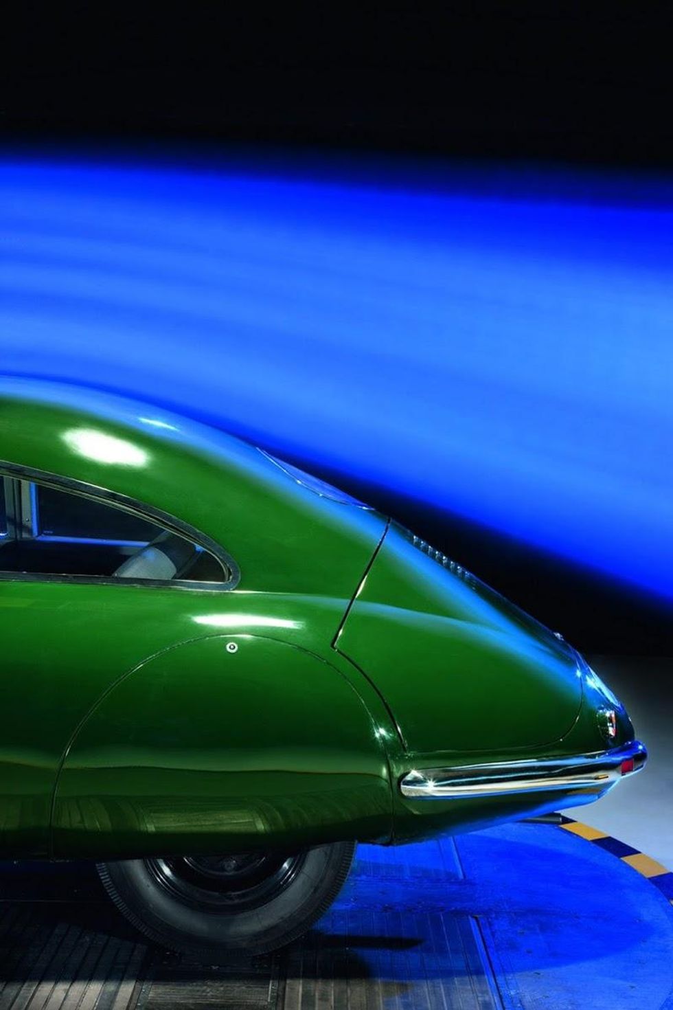1947 Volkhart V2 in the wind tunnel