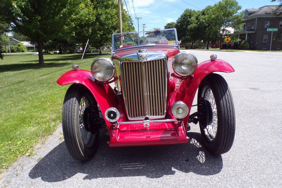 1949 MG TC front view