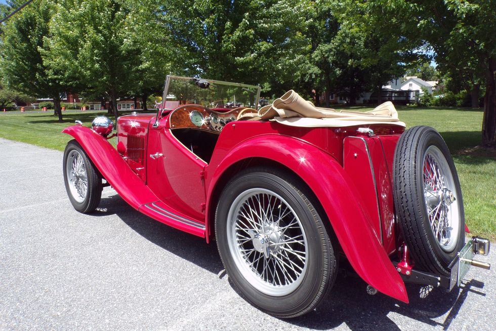 1949 MG TC rear quarter