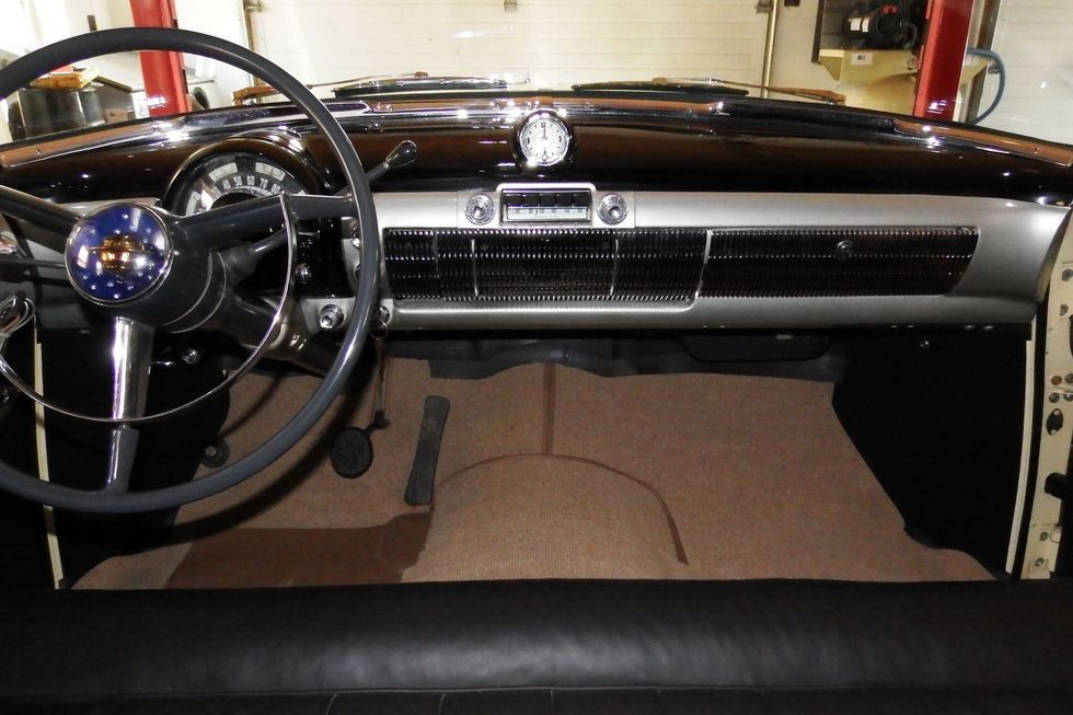 1951 Oldsmobile 98 Deluxe Convertible Coupe interior