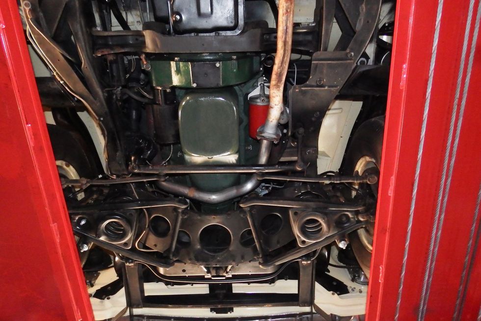 1951 Oldsmobile 98 Deluxe Convertible Coupe undercarriage