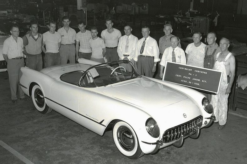 corvette - La toute première Corvette retrouvée ??  1953-corvette-no-001