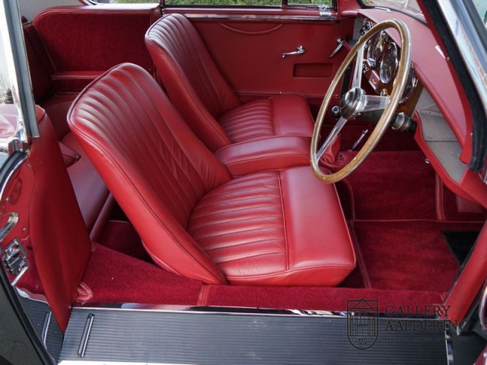 1957 Aston Martin DB2/4 Mk2 - Cockpit