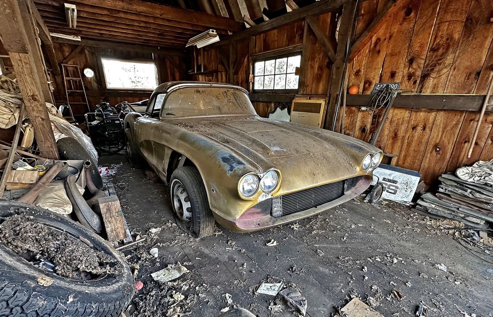 1958 Corvette Barn Find - In The Barn