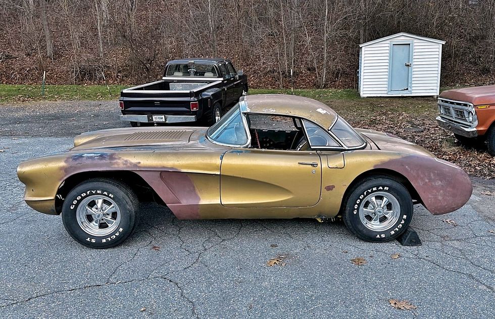 1958 Corvette Barn Find - LH side profile