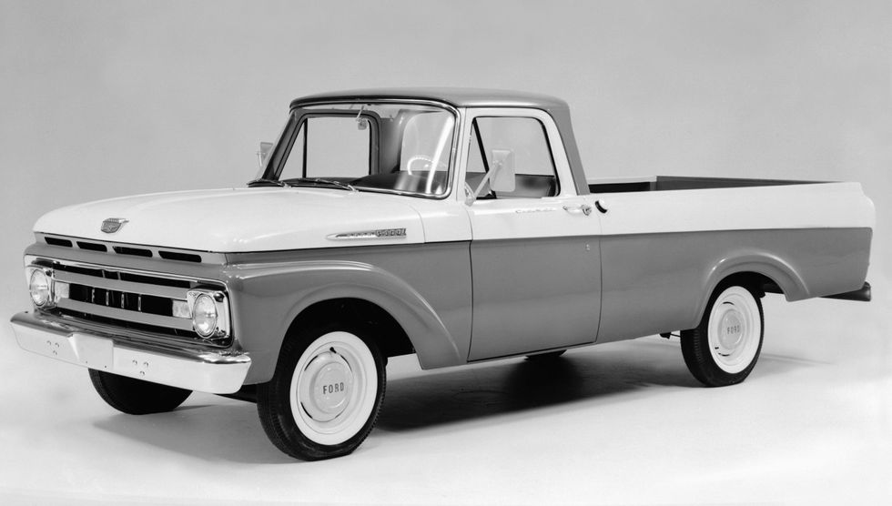 1961 Ford F-100.
