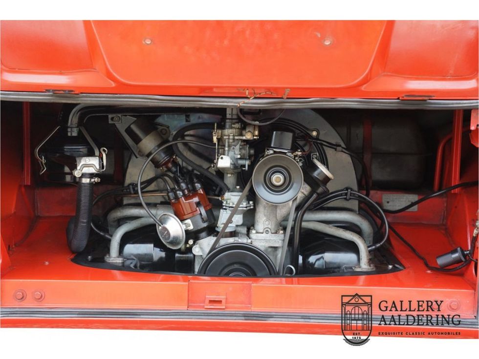1961 Volkswagen T1 Samba - engine bay