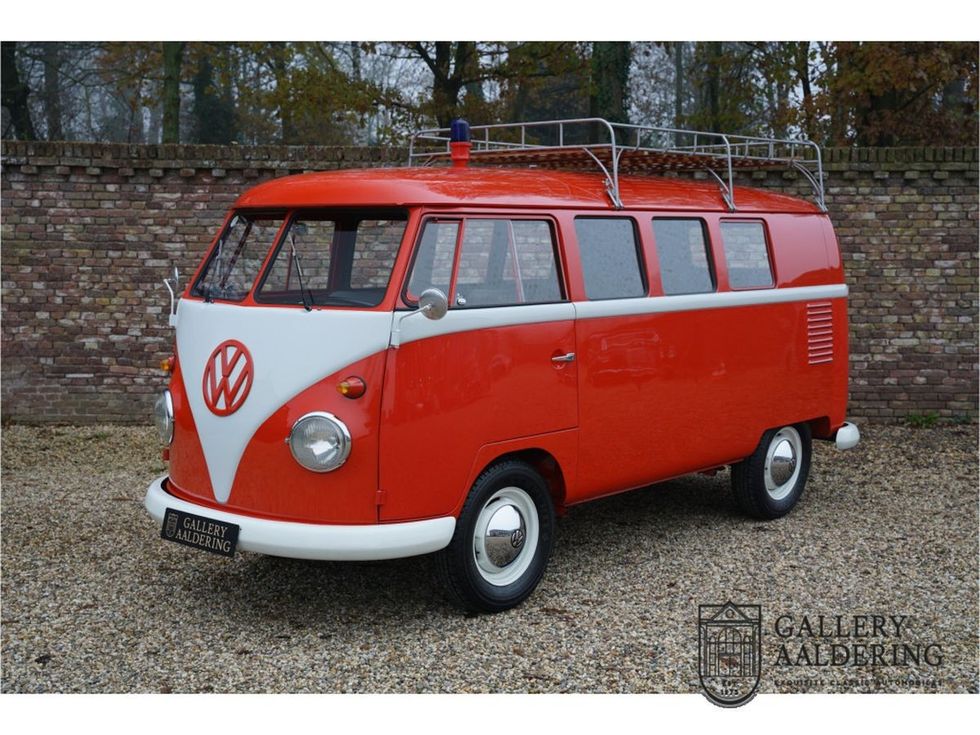 1961 Volkswagen T1 Samba - LH front 3/4