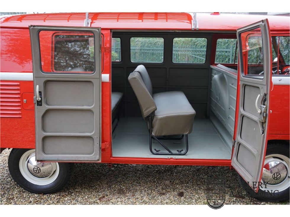 1961 Volkswagen T1 Samba - rear passenger doors opened