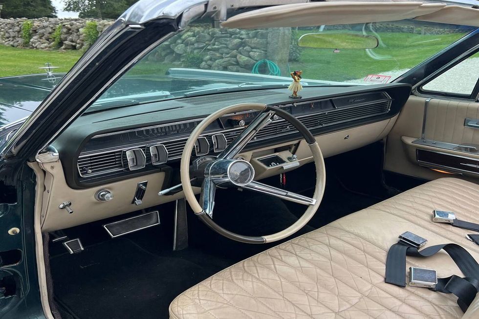 1965 Lincoln Continental Convertible interior
