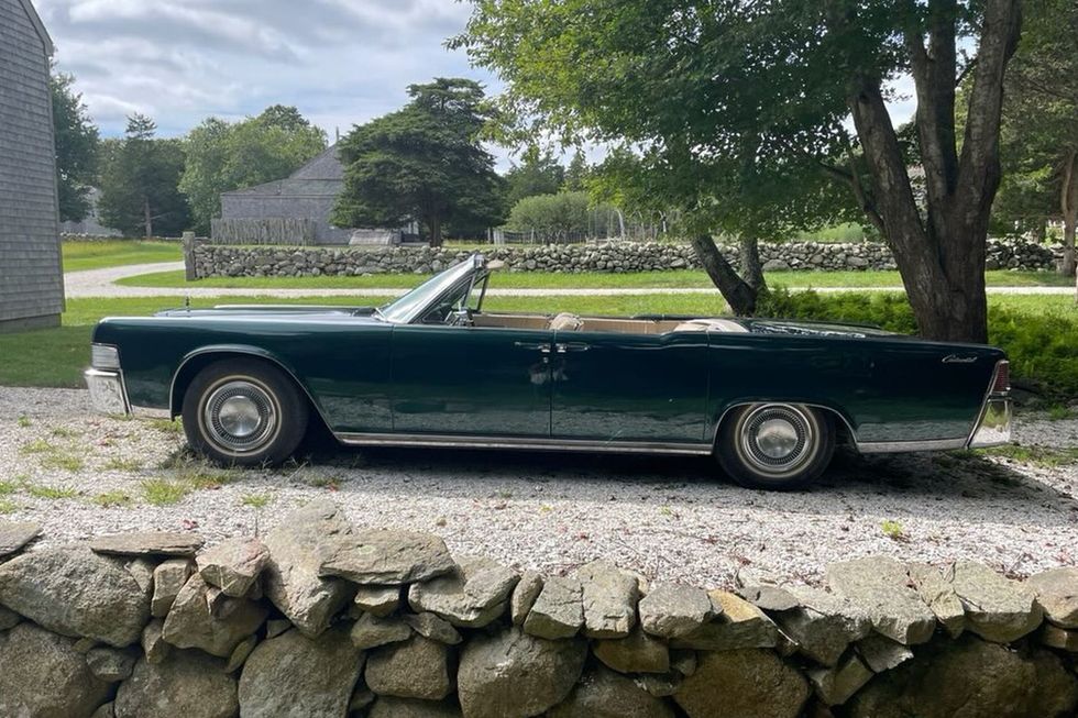 1965 Lincoln Continental Convertible side