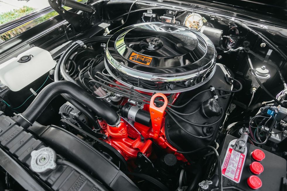1966 Dodge Charger Hemi engine bay