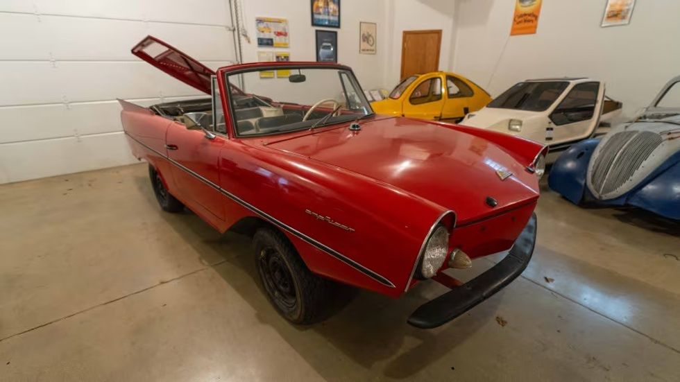 Vintage Micro Car Collection Proves Good Things Come in Small Packages 