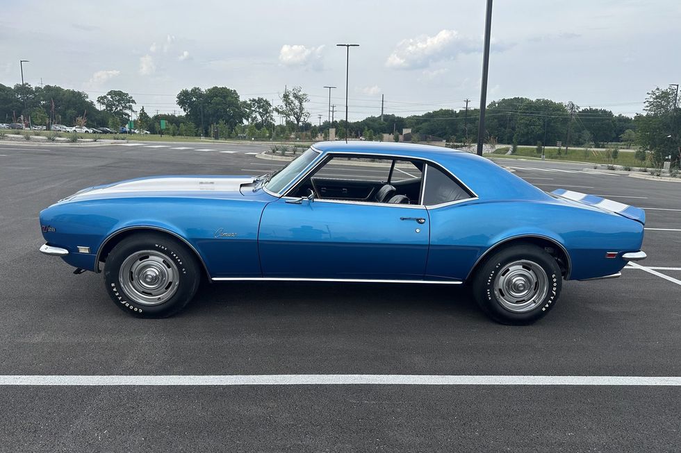 1968 Chevrolet Camaro side