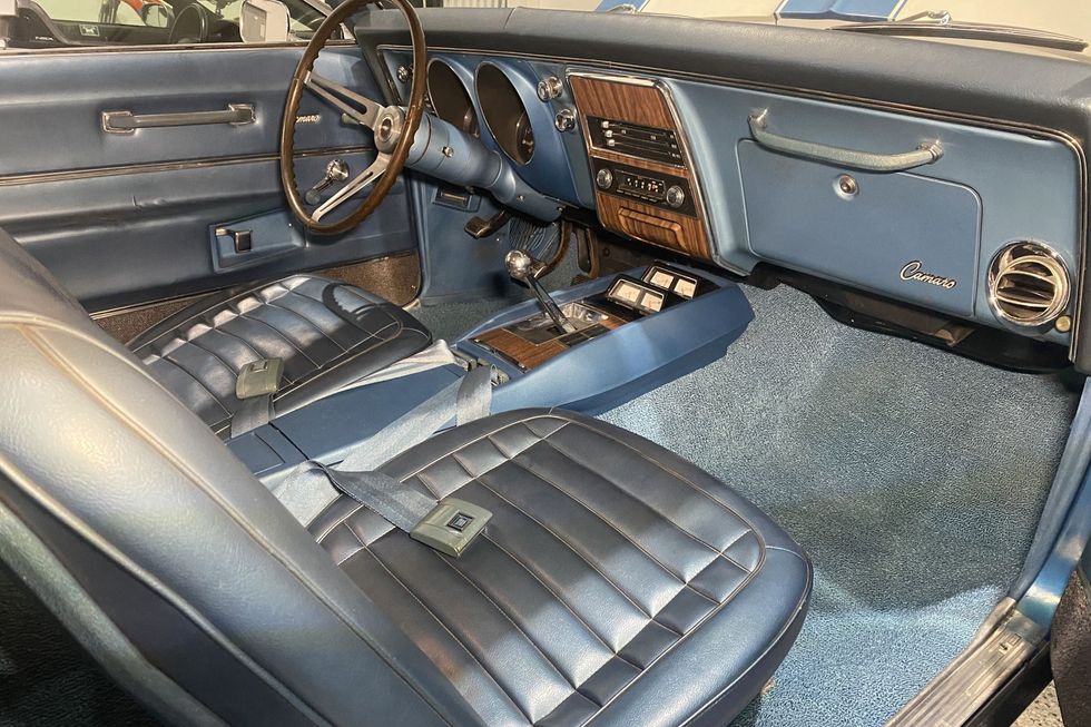 1968 Chevrolet Camaro Z/28 RS interior