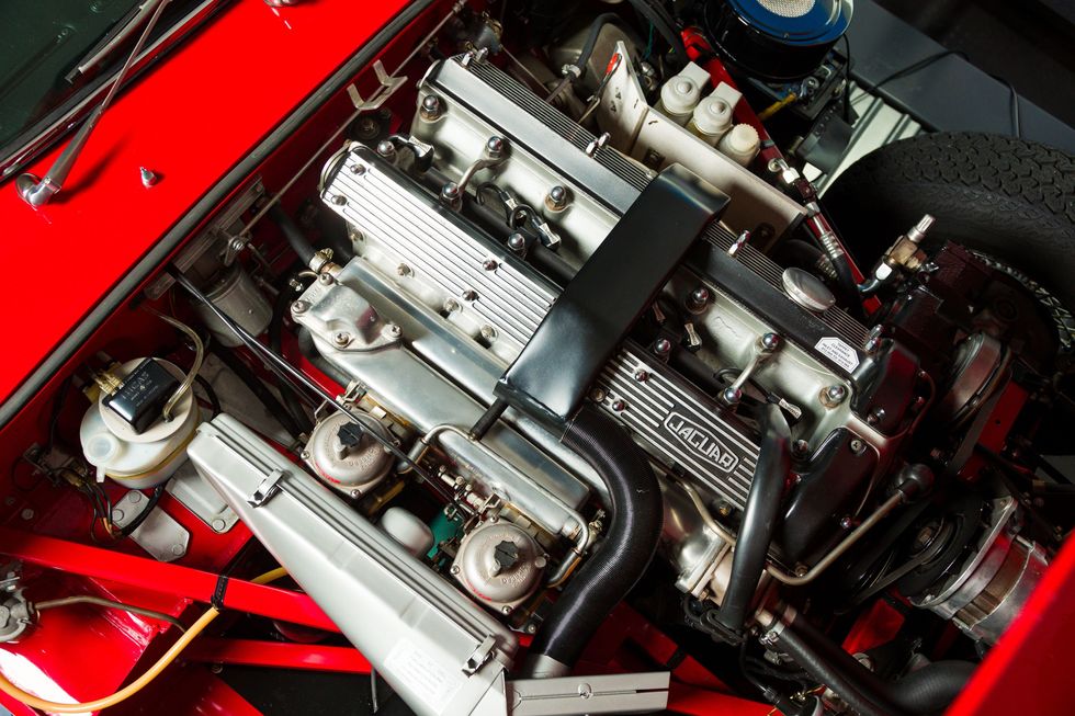 1969 Jaguar E-type XKE 4.2-liter DOHC XK engine