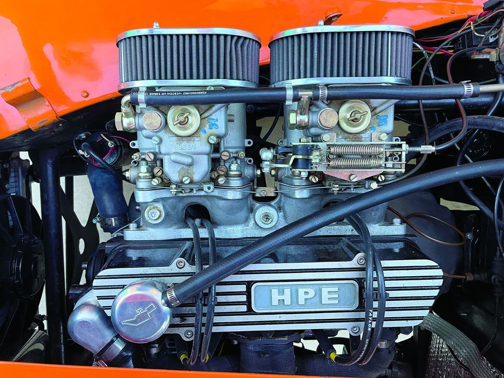 1969 Morgan 4/4 -  carburetors