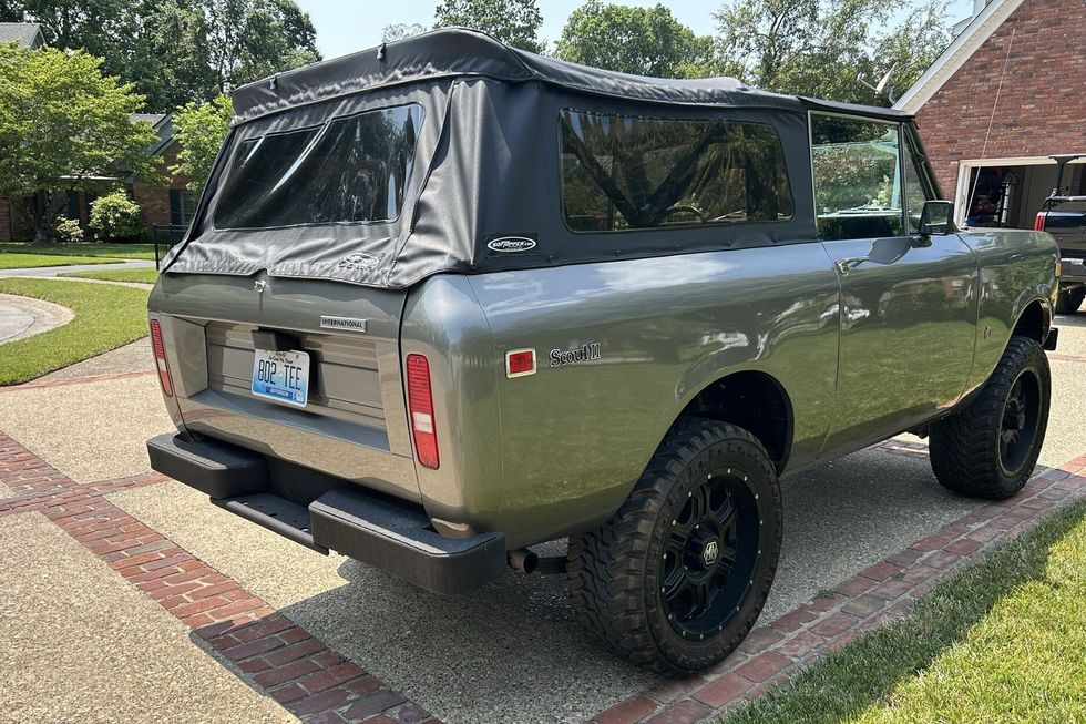 1972 International Scout II rear quarter