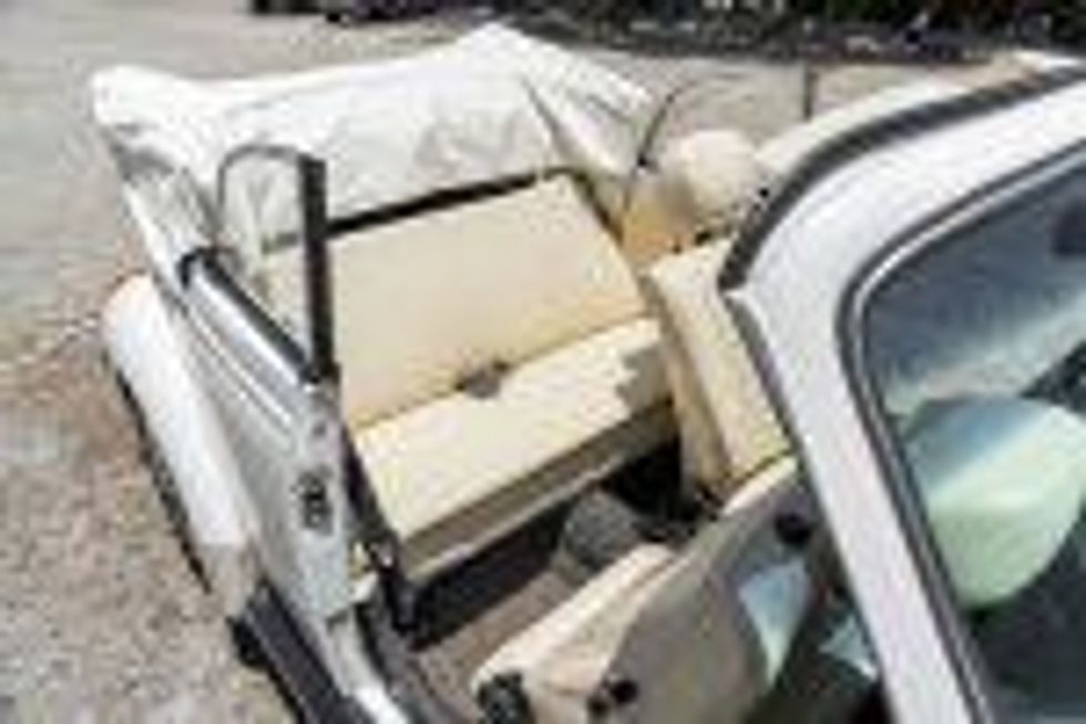 1977 Volkswagen Beetle Convertible back seat