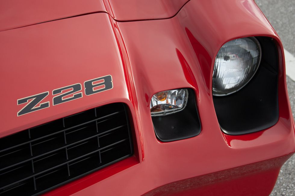 1979 Chevrolet Camaro Z28 - Nosecone callout and headlight/turn signal